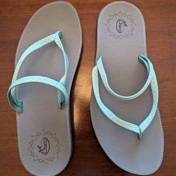 Chaco Flip Flops - Picture 1 of 2